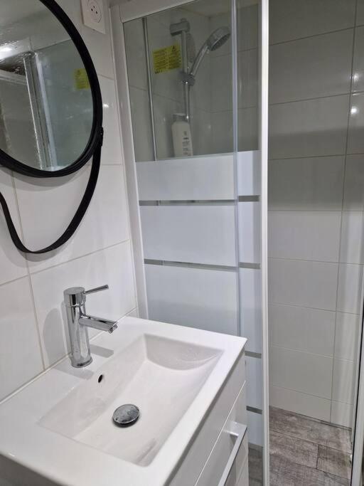 Studioneuf Equipe Cdg/Parc Expo/ Paris Ольне-су-Буа Экстерьер фото